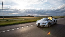 veyron.jpg