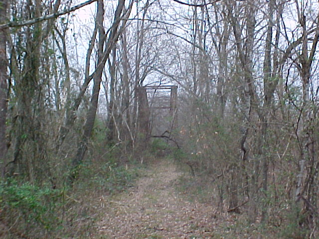 Approaching bridge from west