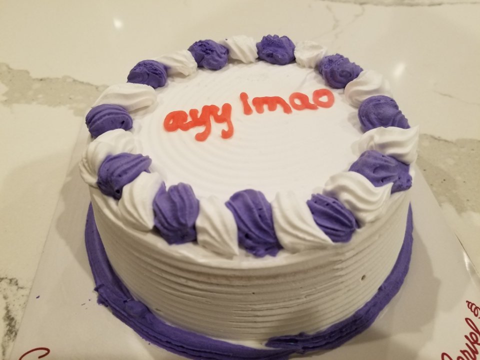 ayylmaocake.jpg